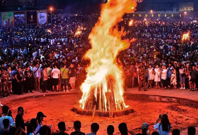 火把节是哪个少数民族的节日？