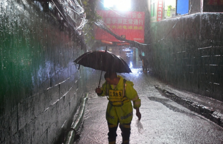 湖南强降雨已致10人死亡3人失联，暴雨造成的危害有哪些？