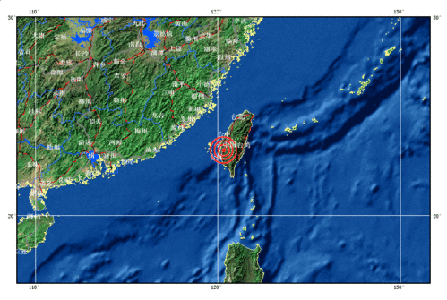 台湾地震小朋友第一时间选择救猫，你觉得他该不该这么做？