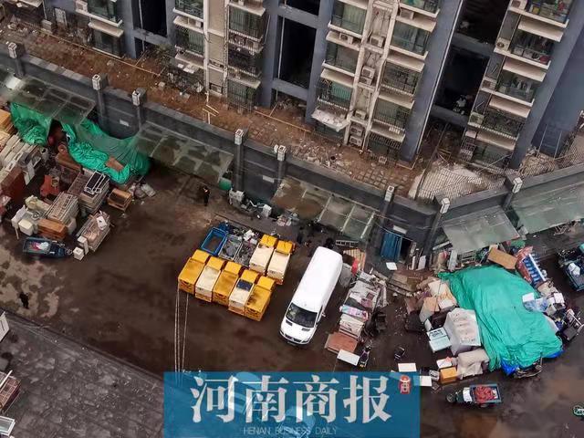 郑州热力管网爆管路人跌入身亡，导致其爆裂的原因究竟是什么？