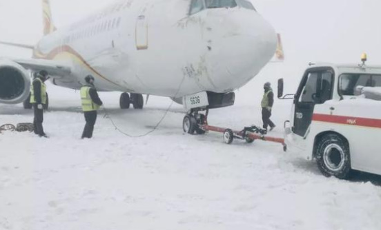 一条“西藏航空1名机长执飞降落后去世”在网络流传，该航空公司有何说明？