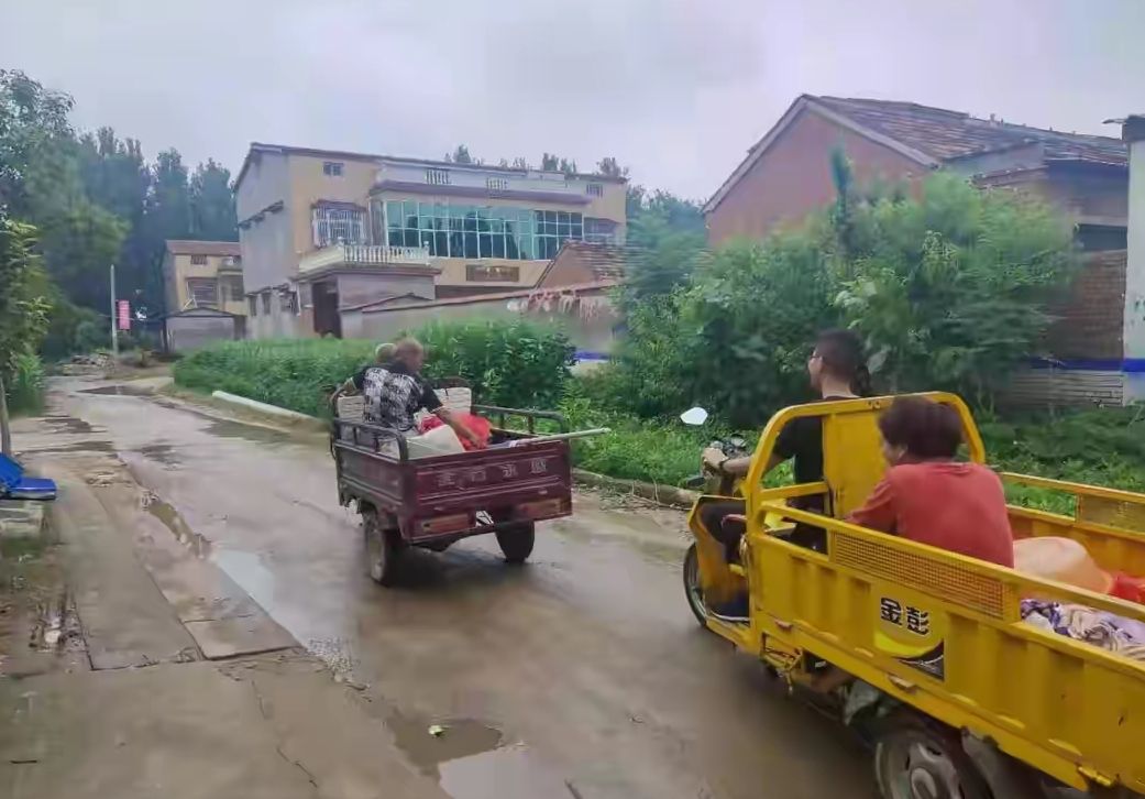 郑州遭受暴雨袭击，为什么周口西华、扶沟的老百姓需要紧急撤离？