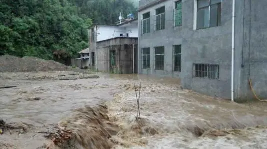 新一轮降雨将至，河南卫辉城区8.6万人紧急转移，当地的灾情现况如何？