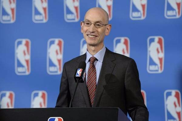 NBA总裁抵达上海，假如现在他道歉了，大家会选择原谅吗？