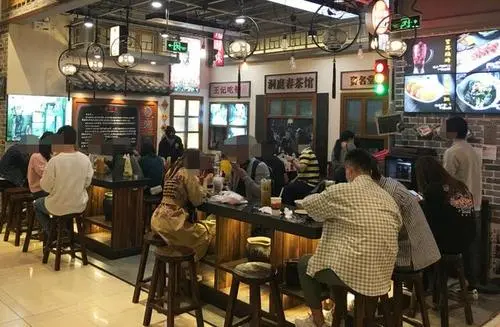 北京堂食重启，各个餐厅是如何招揽顾客的？