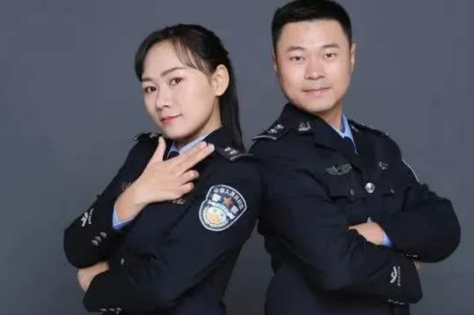 警长制套改怎么不公开套改细则？应该让基层民警知道自己能套成几级才好，怎么有点神神秘秘的样。