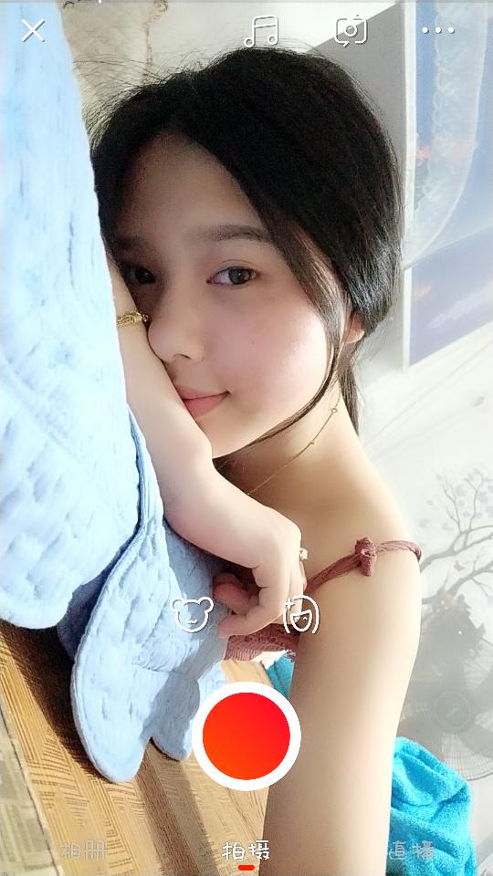 青春期女生照片？